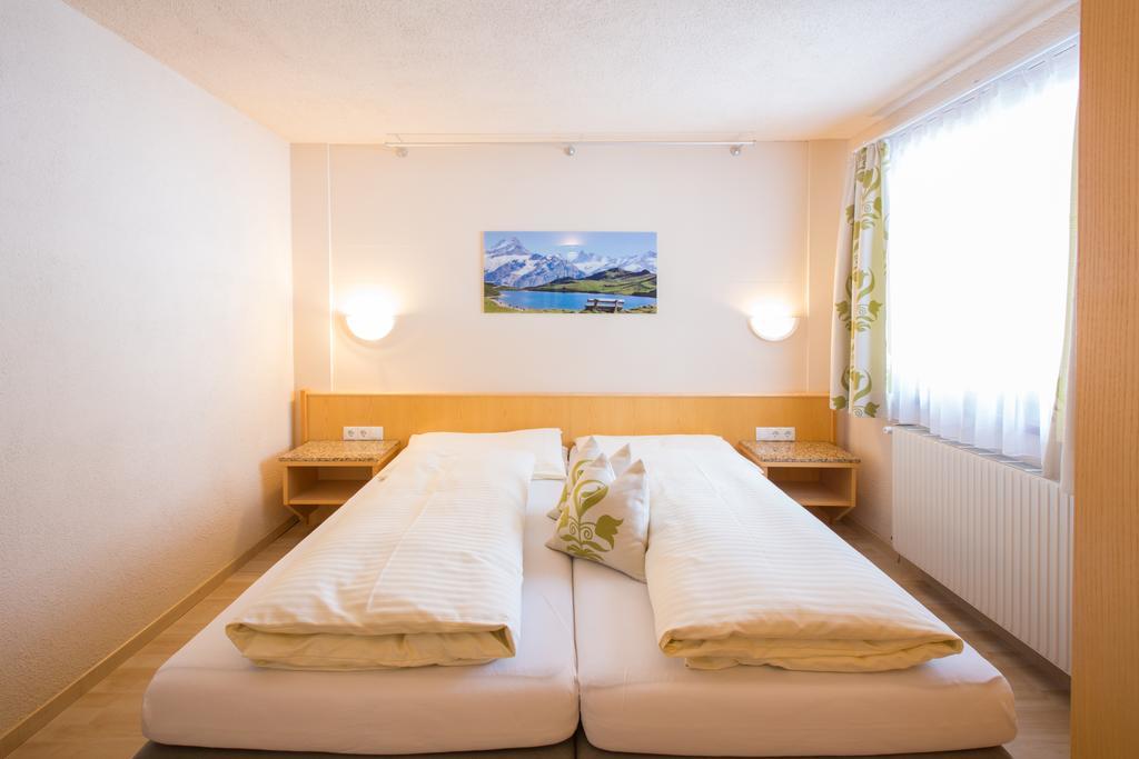 Pension Anna Sankt Leonhard im Pitztal Chambre photo