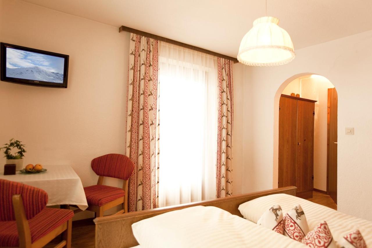 Pension Anna Sankt Leonhard im Pitztal Extérieur photo