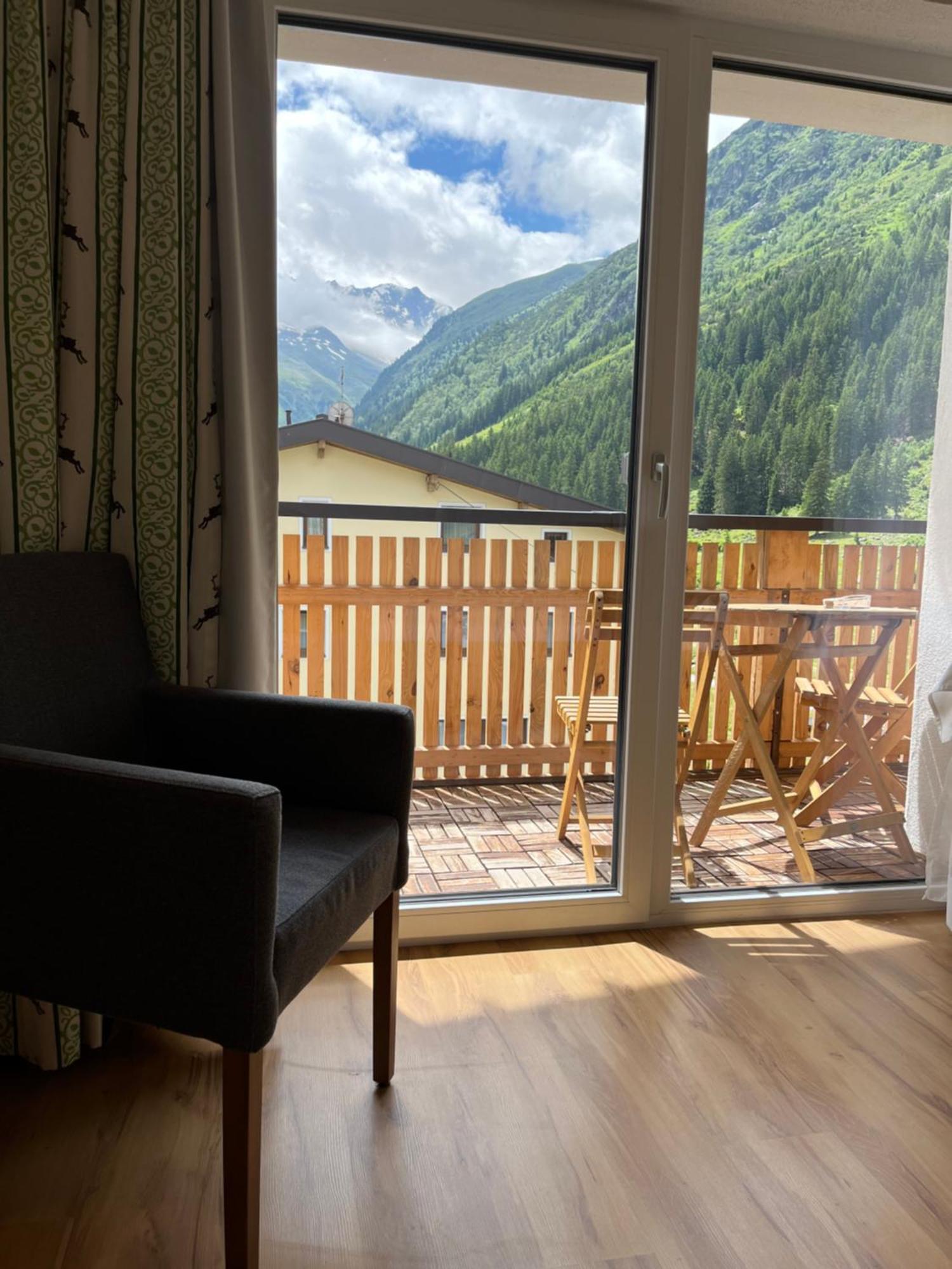 Pension Anna Sankt Leonhard im Pitztal Extérieur photo