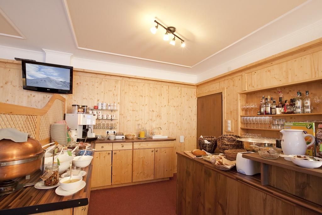 Pension Anna Sankt Leonhard im Pitztal Extérieur photo